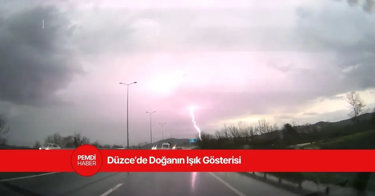 Düzce şimşek çakması ve dolunay manzarası 2026